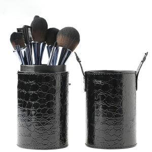 Wholesale Classical 7 PCS Cosmetic Plastic Makeup Brush Ultra Soft Plush Synthetic Bristles from china suppliers