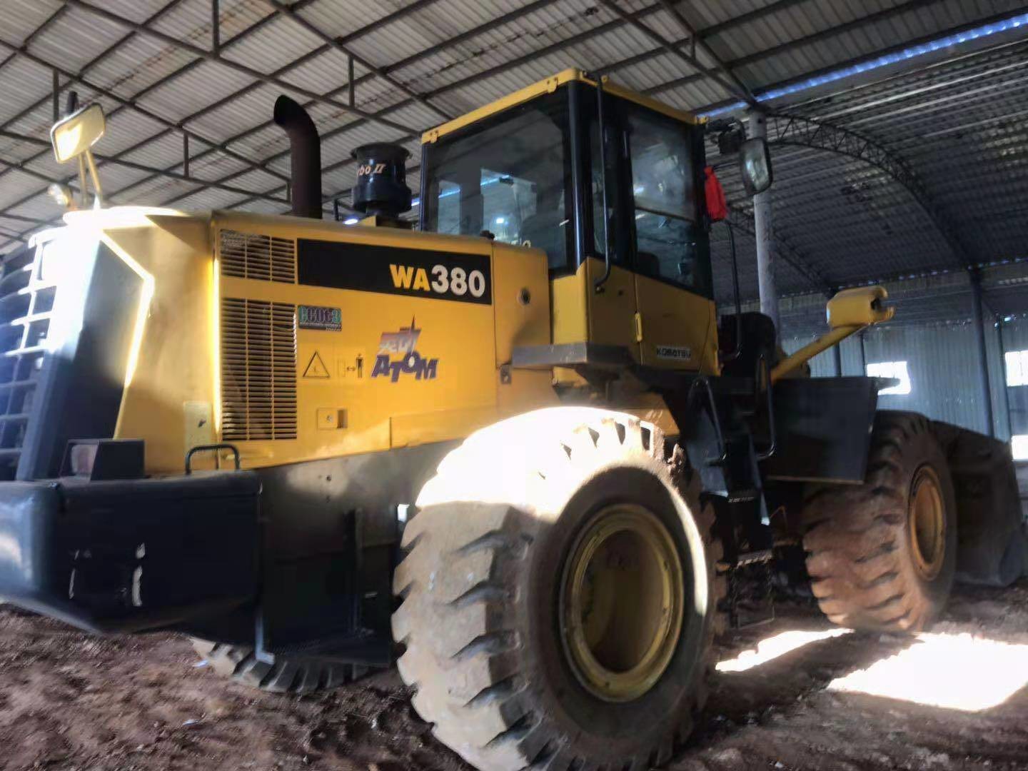 168000N Digging Force 16T Komatsu WA380 Wheel Loader