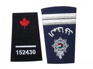 China Custom Embroidered Clothing Patch, Personalized Badges With Serging / Heat-Cutting Edge on sale