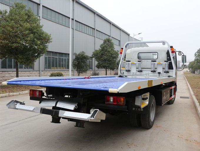 4x2 6 Tires Sinotruk Howo Flatbed Truck For 10- 20T Load Capaicty LHD