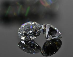 Wholesale 3ct 9mm Synthetic Moissanite Diamond Round Shape DEF Color For Fine Jewelry from china suppliers