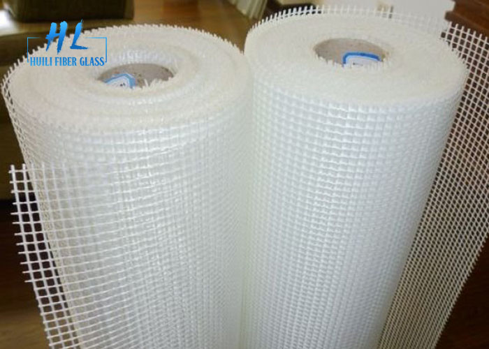 5*5mm Fiberglass Scrim Mesh Coated With An Emulsion With Good Cohesion