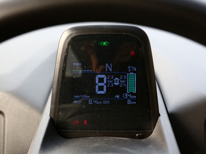 100km/H Volkswagen Electric Car Optional Color Ternary Lithium Battery