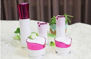 Face Body Empty Foundation Bottle 30ml 50ml Matte Black Plastic Pump Golden Cap