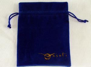 Wholesale RoHS BSCI Custom Velvet Jewelry Bags , 8x10cm Velvet Drawstring Makeup Bag from china suppliers