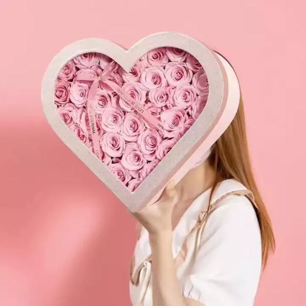 Clear Shiny Lid Heart Shaped Flower Packaging Boxes Rigid Flower Box Arrangements