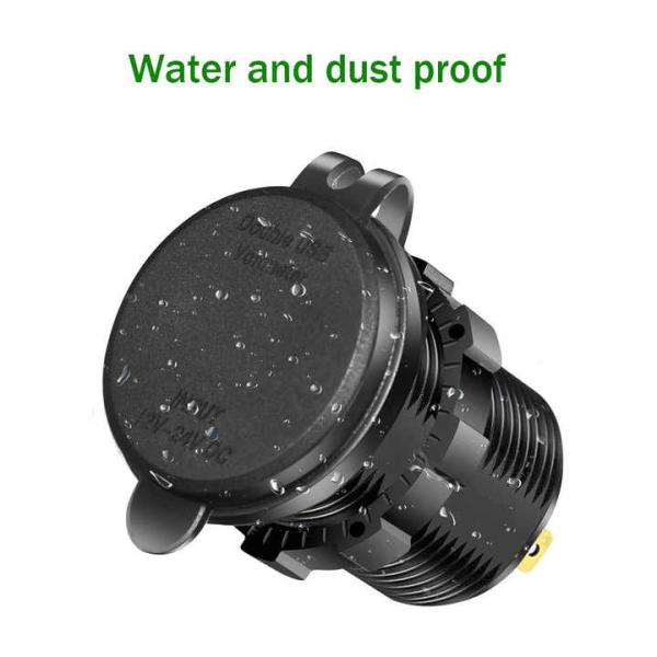 Innovative 36W QC3.0 Dual USB Car Charger Voltage 12-24V Switch Design