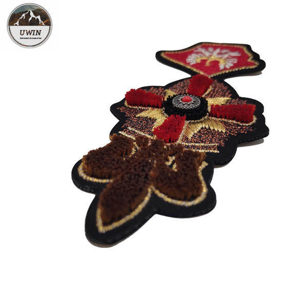 Size Customized 3D Embroidery Patches Toothbrush Material With Sew On / Iron On Backing