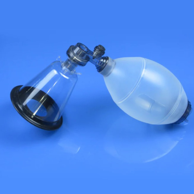 Veterinary Reusable Silicone Manual Resuscitator – Complete Ambu Bag Set with Oxygen Tubing, Mask & Airways (Sizes S/M/L)