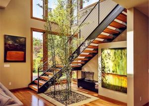 Wholesale Prima Prefabricated Modern Straight Staircase Single Beam Tempered Glass Railing from china suppliers