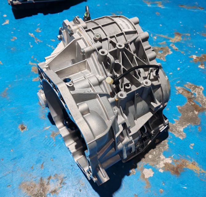 Geely Emgrand VT2 VT3 Auto Transmission Assembly Gearbox 485097 485095