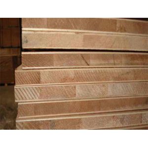 Environment Friendly Laminated Block Board With Poplar Eucalyptus Pine Combine
