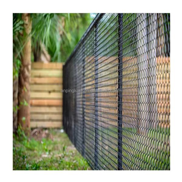 Galvanized PVC Coated Low Carbon Steel Wire Chain Link Fence for Farming in 50ft Roll
