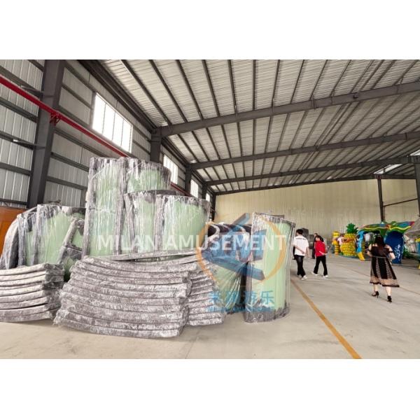 Colorful Curved Water Slide Spiral Swimming Pool Slide For Kids Adults