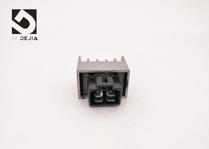 WH125 Cg125 Motorcycle Regulator Rectifier With Generator Sent AC Rectified DC