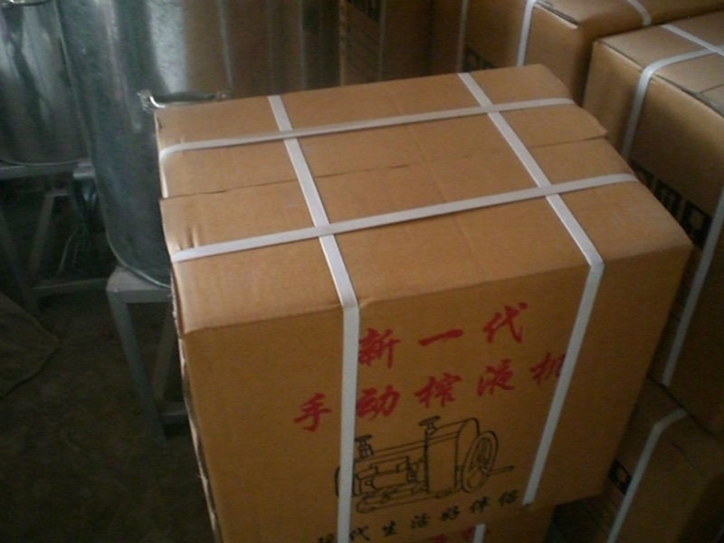 Luxury Type SUS304 Material 4 Roller Sugar Cane Juicer Machine 380*370*750mm