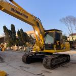 Used 2020 yellow Komatsu PC220 excavator : Powerhouse for International