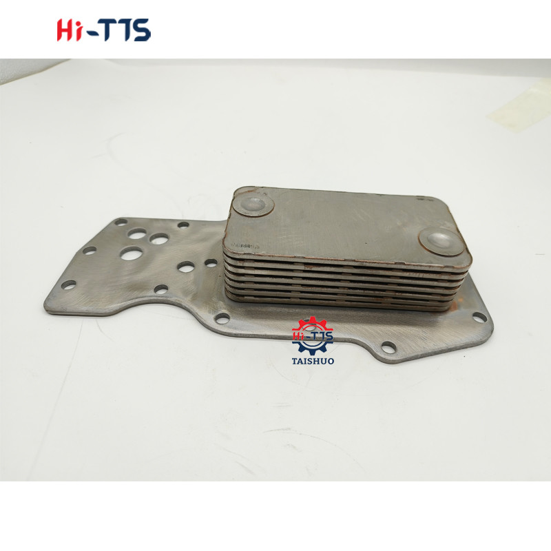 24V 3959031 Oil Cooler Suitable For Cum-mins 2003-07 Diesel 5.9L 6BT Engine Oil Cooler