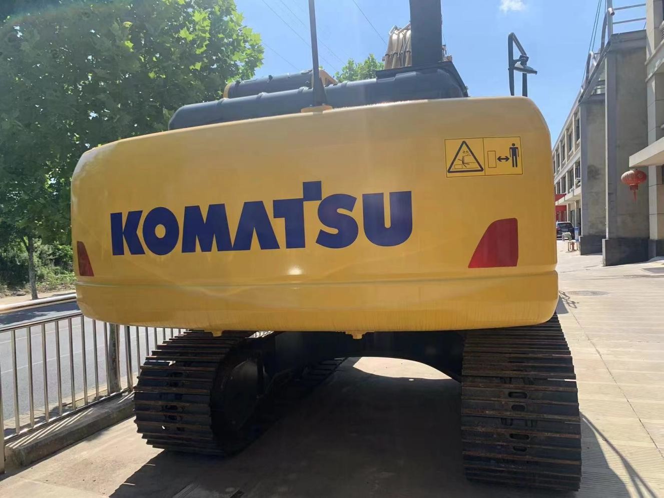 20ton New Komatsu Pc200-8 Excavator With 1m³ Bucket Capacity