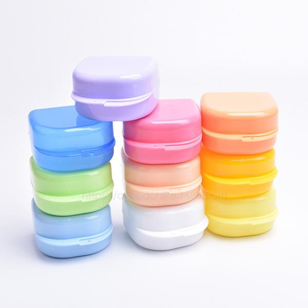 Organize and Protect Your Dentures with Our Plastic Dental Denture Box