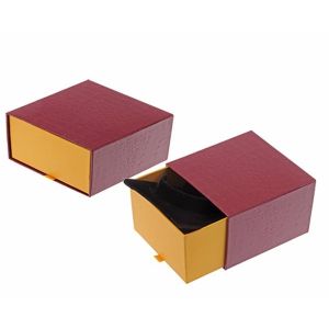 Buy cheap decorative custom made paper jewelry gift packaging from wholesalers