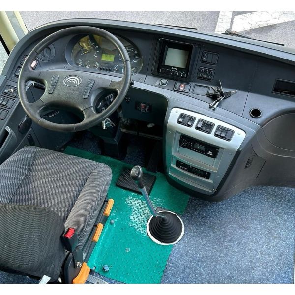 Upgrade Your Transportation Fleet with Second Hand Buses from Trusted Suppliers
