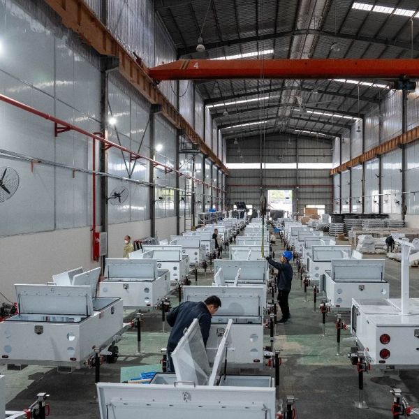 Rapid Deployment Towable Solar Light Tower Night Shift Illumination Construction Site Mobile Solar Light Tower