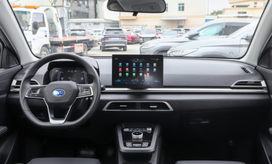 BYD e2 2021 travel edition Electric 5 door 5 seat hatchback Compact car