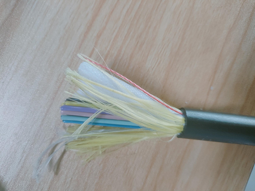 Single Mode G652D Aerial Fiber Optic Cable ADSS 100M Span All Dielectric 48 Cores