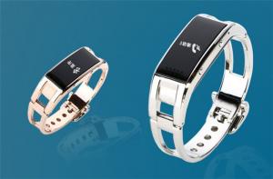 China Luxury Gold Bluetooth 4.0 Bracelet Digital Smartband Wrist Smart Watch for iPhone Samsung on sale