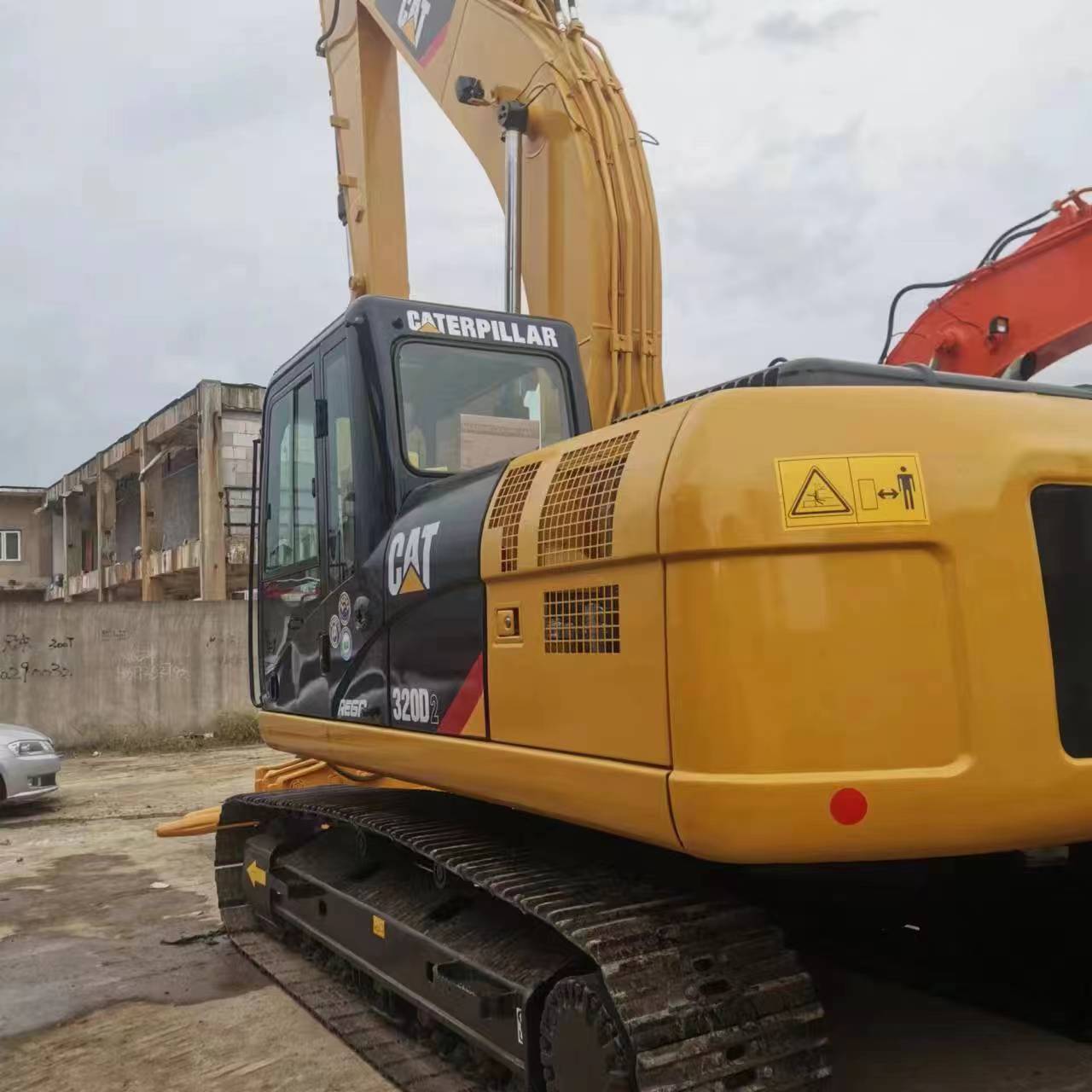 21 Ton Operating Weight 320D Excavator 103 kW Power for Heavy-Duty Construction Work
