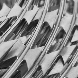 Wholesale Fence Anti Climb Barbed Razor Wire 2.5mm High Corrosion Resistance from china suppliers
