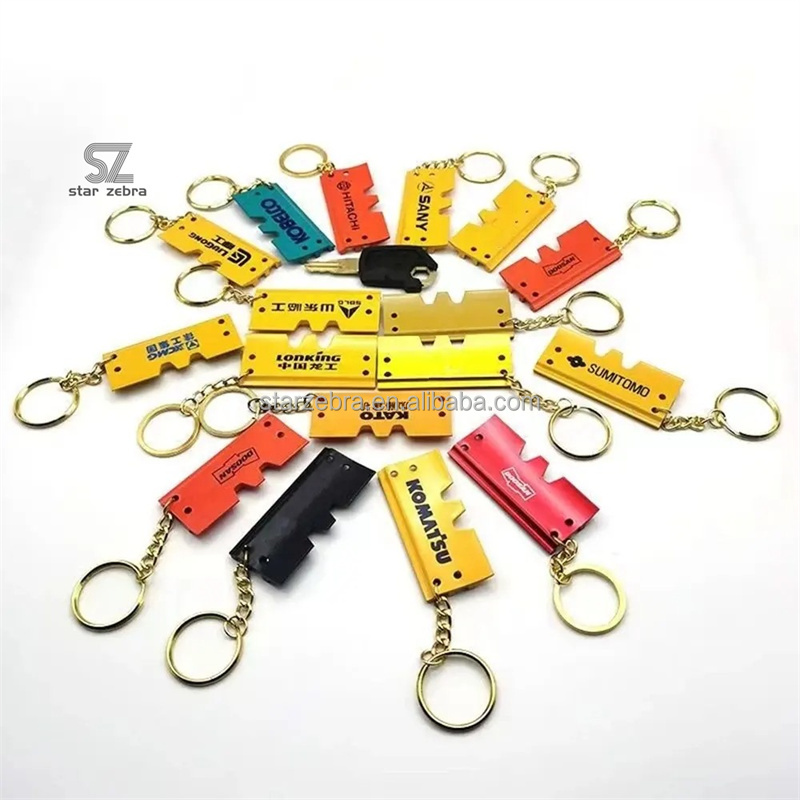 Machinery Repair Shops Excavator Accessories Alloy Track Chain Plate Key Chain for Hitachi Kato Doosan Kobelco Komatsu Sany