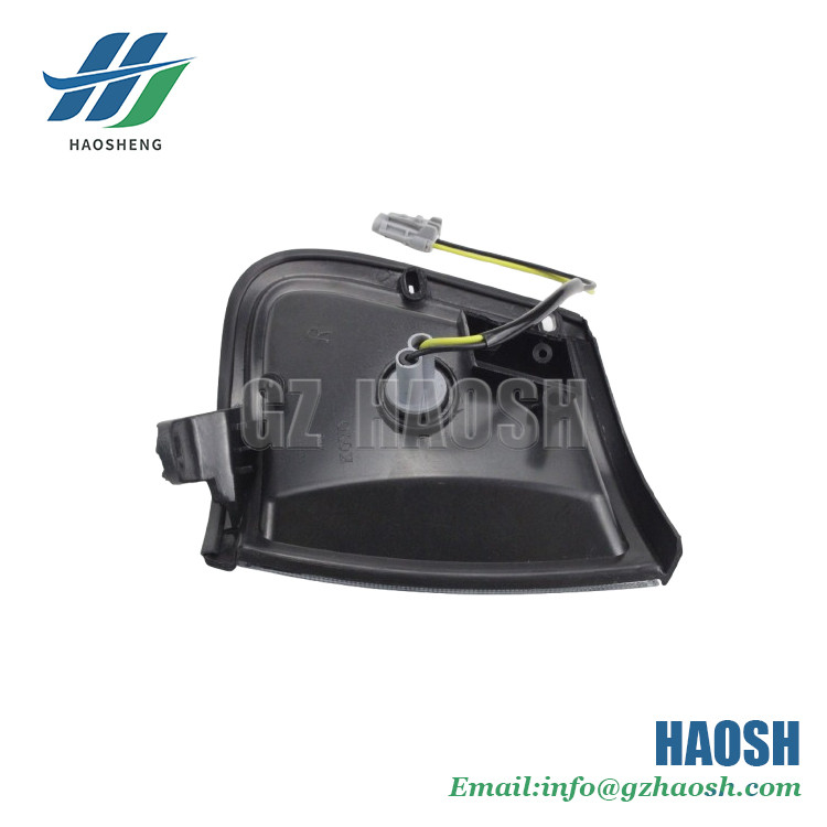 Front Turn Signal Light 8-92370351-R 892370351R For Isuzu TFR 4JB1