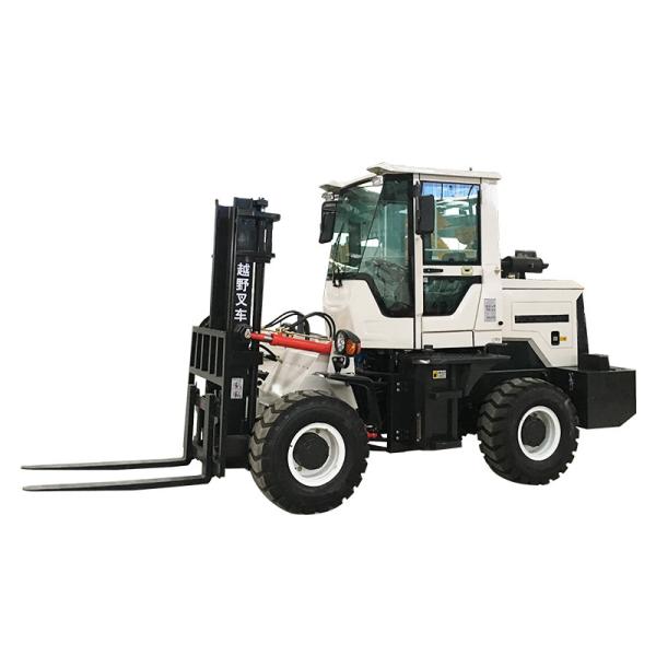 Small Port Handling Equipments , 4wd 3 To 5 Ton Off - Road Hydraulic Forklift