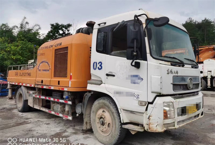 Truck Mounted Used Concrete Line Pumps , 186Kw Industrial Concrete Pumping
