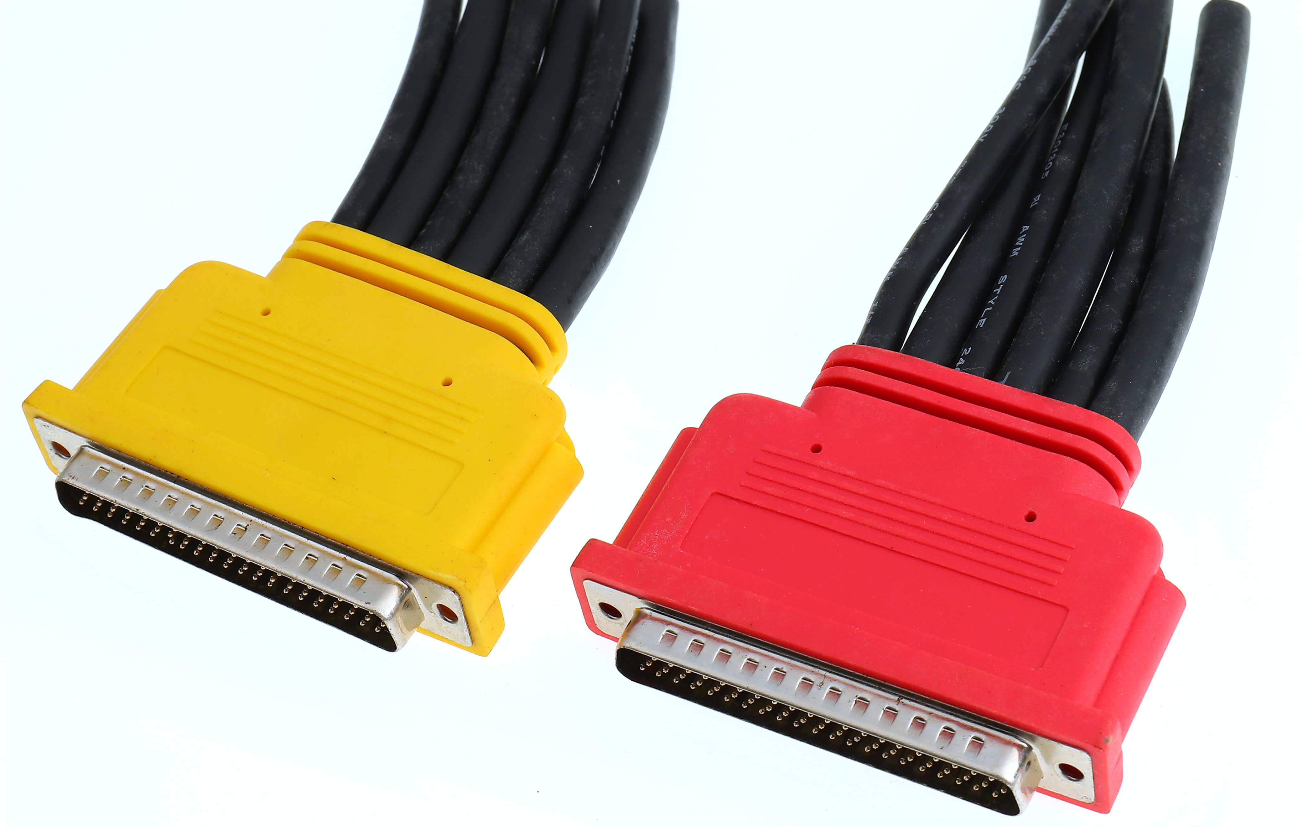 Red 24awg Wire Harness Assembly With Oem / Odm Services For Auto