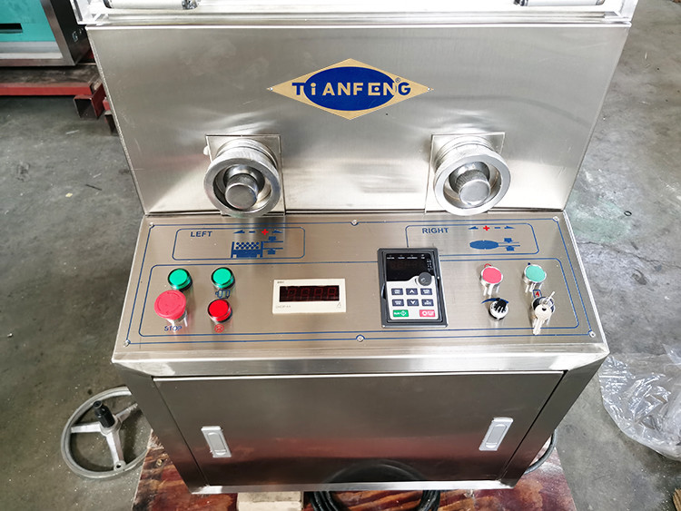 Pharmaceutical Pill Press Tablet Compression Machine