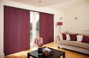 China Red Vertical Curtain Electric Blackout Suitable For Living Room, Bedroom, Office, Balcony Partition on sale