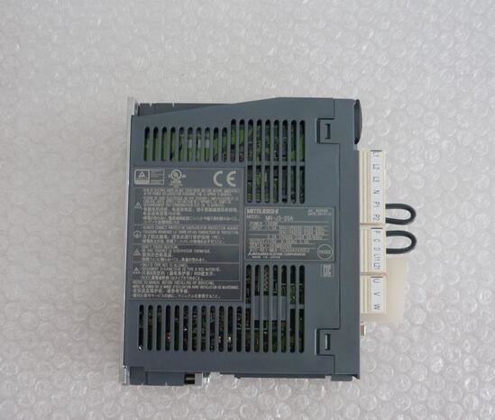 MR-J3-20A Mitsubishi Servo Driver MR-J3 Series Servo Driver Servo Motor Original adn New