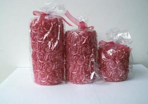 Wholesale Red &amp; Pearl scented pillar candle wrapped by lots of rose packed into gift bag from china suppliers