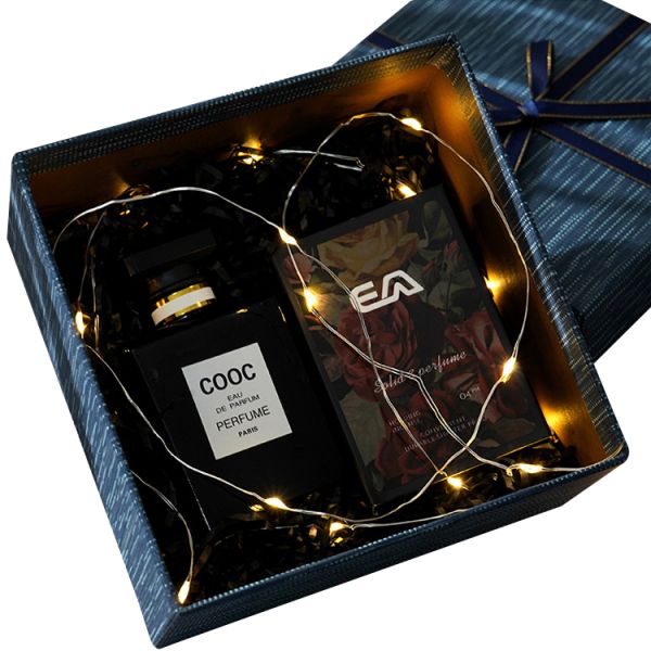 Cosmetics Lid And Base Gift Box Customized Christmas Gift Box Set OEM