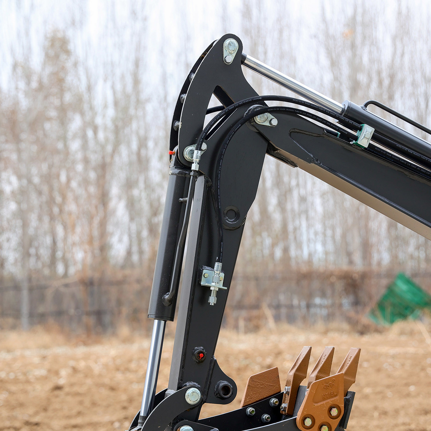 3969LBS Diesel Powered 1.8 T Excavator 1800KG Hydraulic Mini Excavator