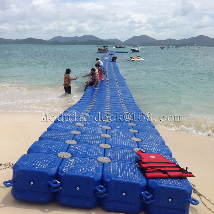 Inflatable plastic hdpe moular floating pontoon bridge for sale