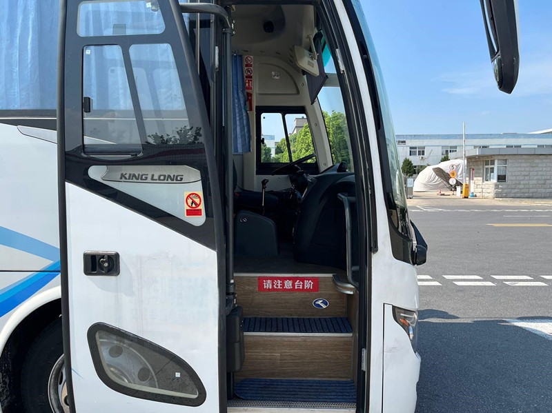 34 Seats 2018 Year Used Coach Bus Kinglong XMQ6802 LHD Steering For Transportation