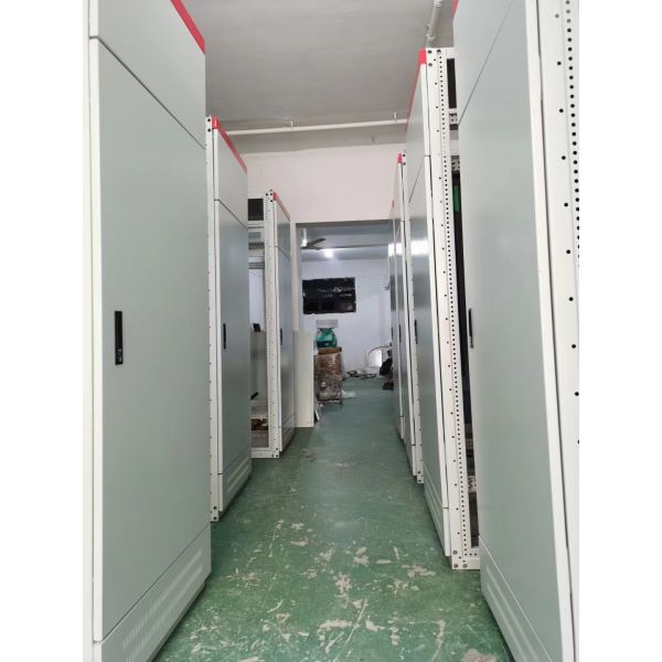 Low Voltage Industrial Electrical Switchgear GCK Complete Set Customized Color