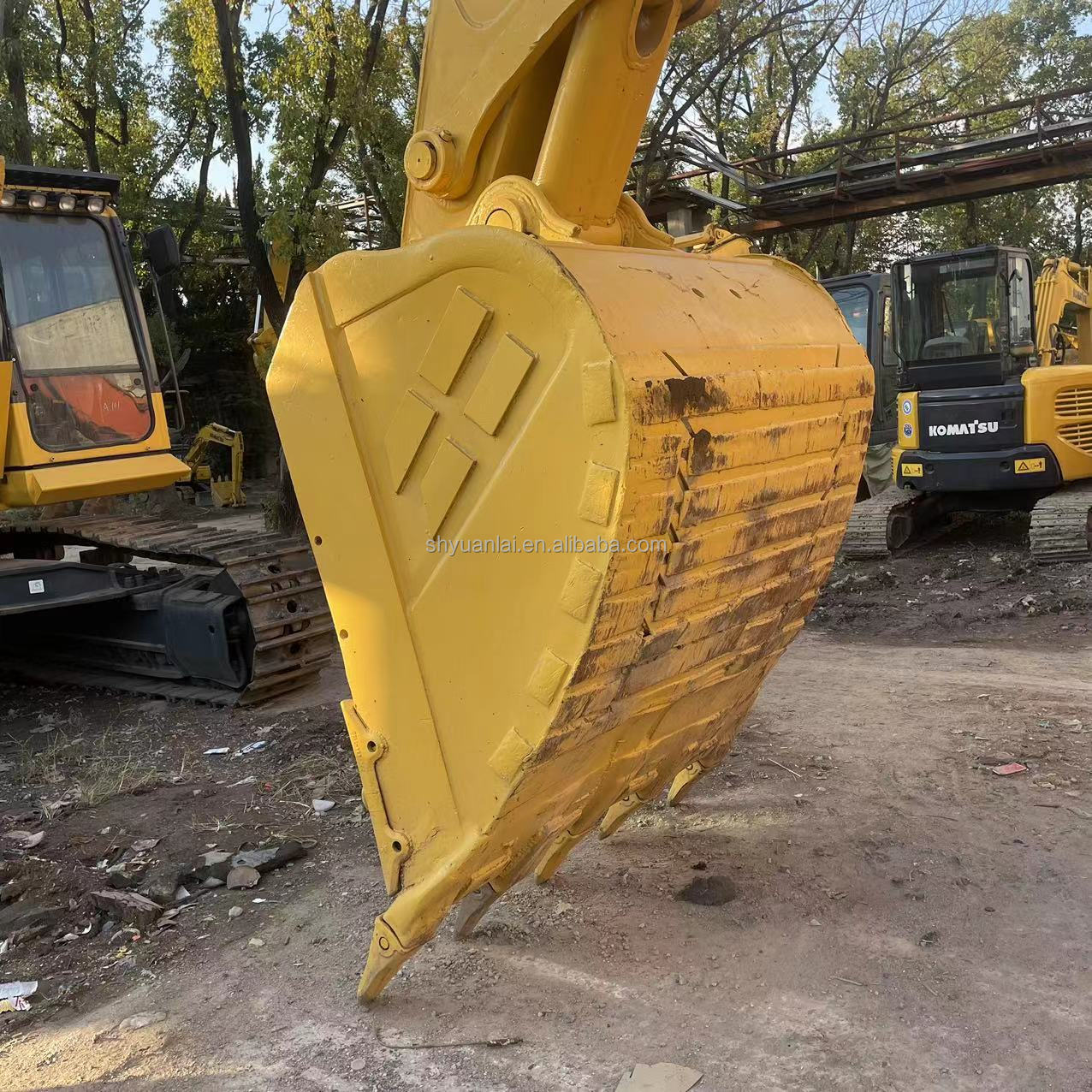 Second Hand 45 Ton Komatsu PC450 Excavator with Original Color and Fuel-Saving System
