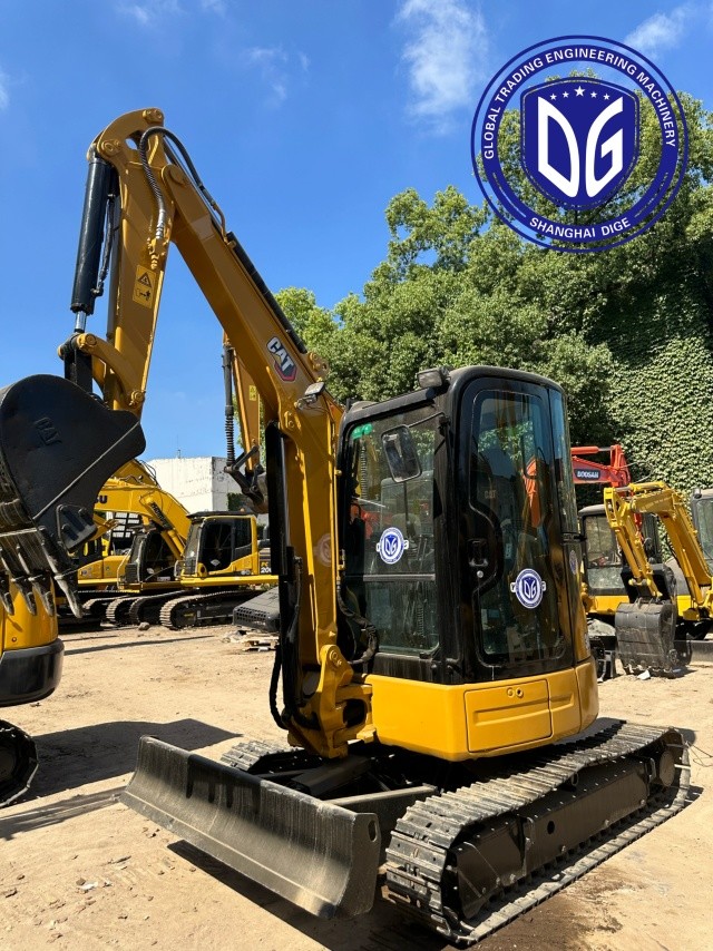 303.5E Used Caterpillar 3.5 Ton Excavator Versatile For Construction