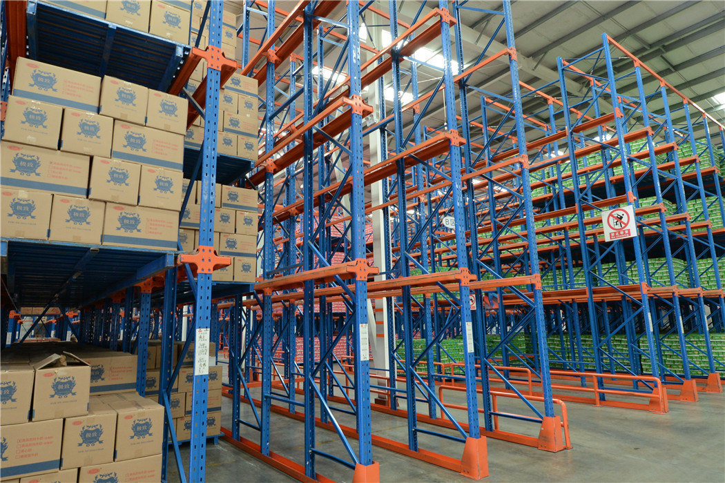 Pallet Racking System Equipment Steel Layer Drive In Heavy Duty Warehouse Rack