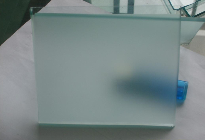 Small Size Cheap Price Manual Glass Sandblasting Machine with Manual Gun for Sale